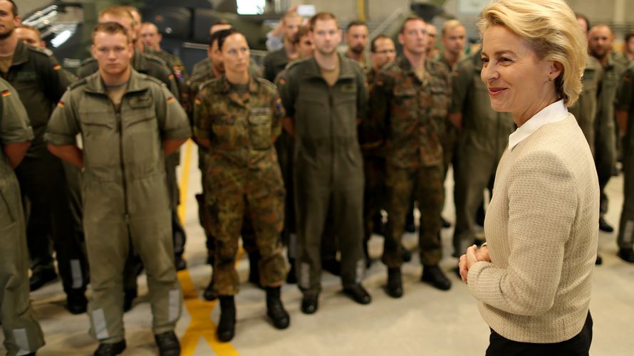 Reservisten, die zuvor Verteidigungsministerin Ursula von der Leyen kritisiert hatten, wurden jetzt nicht mehr zu Übungen eingeladen Foto: Bundeswehr