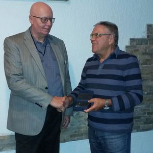 Vermittelte anschaulich die Vielfalt der Pressearbeit im LV West; Oberstlt a.D. Schnellbach (l.)