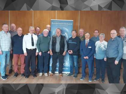 Die Mitglieder der KERH Stralsund mit ihrem neuen Vorstand. Foto: Dietmar Wollert