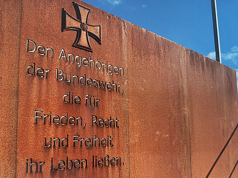 Denkmal zu Ehren der Toten der Bundeswehr in Bernkastel-Kues. Foto: privat