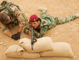 Bereits seit 2014 unterstützt die Bundeswehr bei der Ausbildung irakischer und kurdischer Sicherheitskräfte. Das aktuelle Mandat hat der Bundestag jetzt um ein weiteres Jahr verlängert. Archivfoto: Bundeswehr/Sebastian Wilke