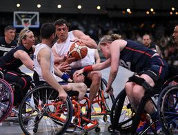 Rollstuhlbasketball bei den Invictus Games in Den Haag 2022. In diesem Jahr finden die Invictus Games in Düsseldorf statt. Foto: Invictus Games
