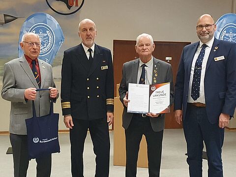 Jürgen Schwarz (von links), Jens Tischer, Walter Holldorf und Michael Scholz. Foto: DBwV