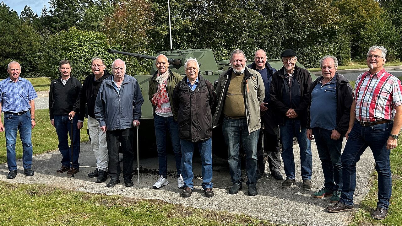 Die Mitglieder der ERH-Kameradschaft Lütjenburg besuchten den Truppenübungsplatz Putlos. Foto: DBwV