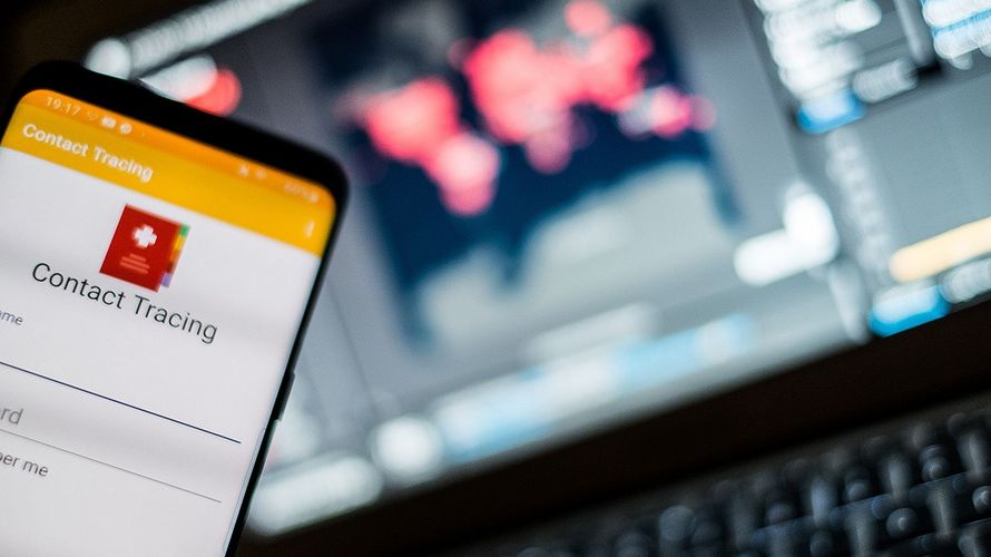 Die Bundesregierung hat für die geplante Corona-Warn-App drei unterschiedliche technische Konzepte in der näheren Auswahl. Foto: dpa/Andrea Ronchini