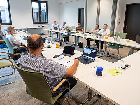 Die Projektgruppe tagte in den Räumlichkeiten der Berliner Bundesgeschäftsstelle des DBwV. Foto: DBwV/Yann Bombeke