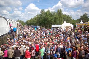 Über Zuschauermangel konnte in Munster niemand klagen. Foto: Fritsch