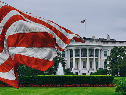 Das Machtzentrum der USA: Das Weiße Haus in Washington D.C. Foto: Picture-Alliance/Valentyn Semenov/Shotshop