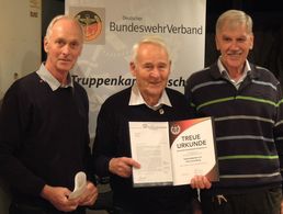 Gerd Hillerns (von links), Horst Gramberg, und Werner Hesse. Foto: DBwV