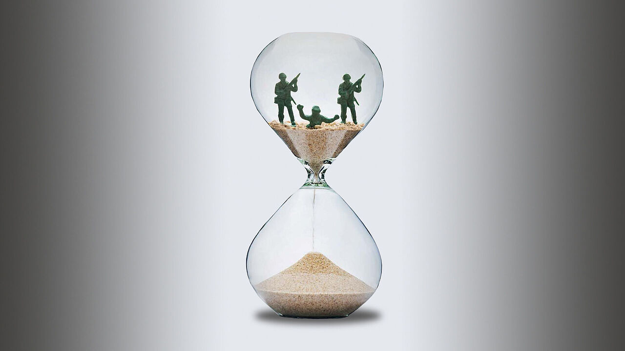 Die Zeit läuft. (Fotos/Montage: Fotolia, DBwV/gr. Darrelmann)