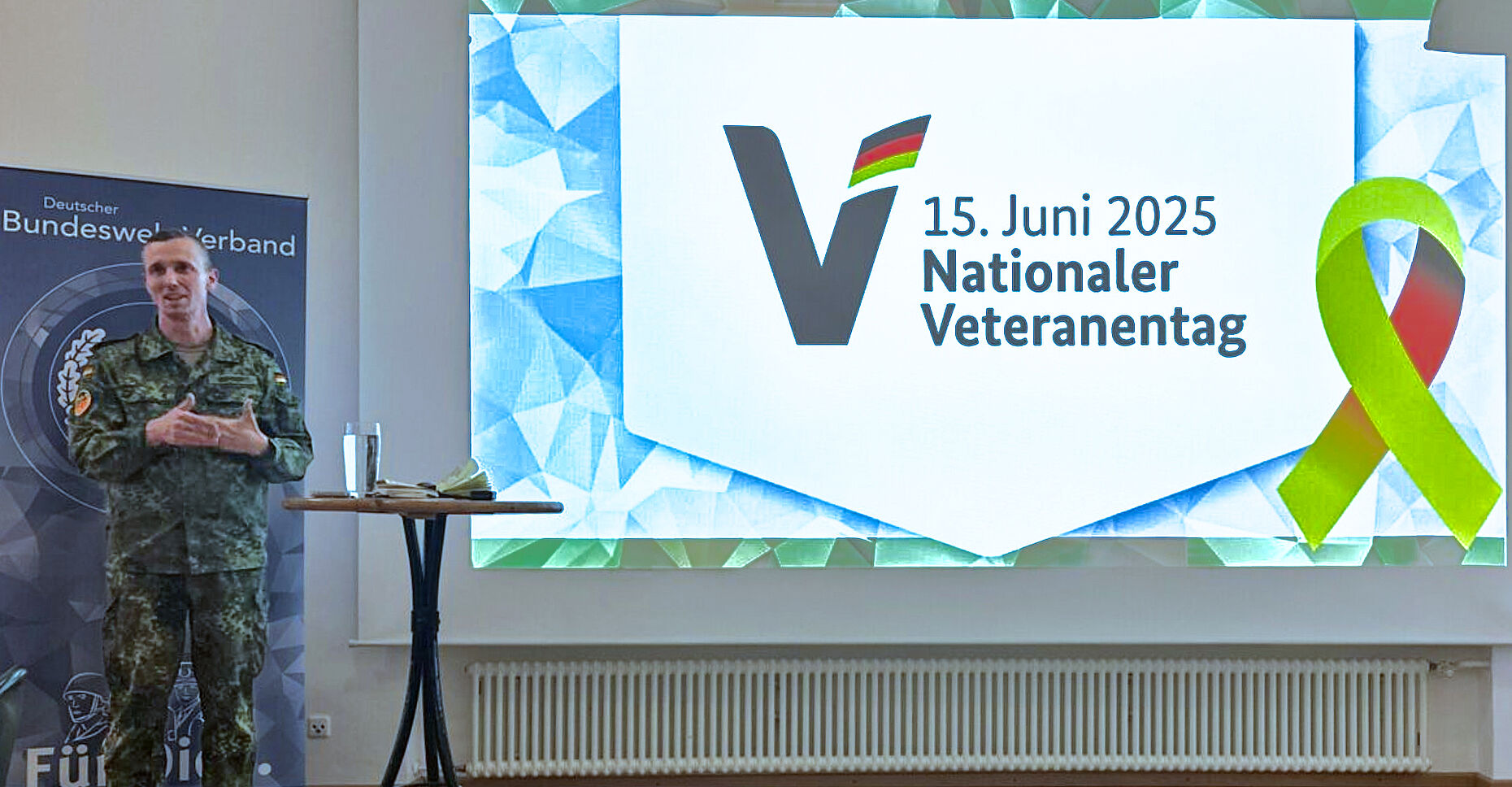 Ein zentrales Thema des Vortrages vom DBwV-Vize war der Veteranentag. Foto: KERH/ResVerb