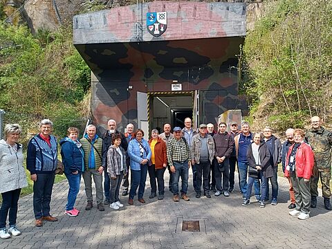 Mit der Untertageanlage der Bundeswehr in Blankenburg, hatten sich die selbstständigen Kameradschaften aus Dessau-Roßlau und Bad Düben einen sehr interessanten Ort für einen Truppenbesuch ausgesucht. Foto: Roland Büchner