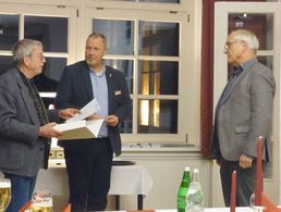 Dirk Sommer (von links), Annett Michel, die Auszubildende Cindy Hadler und Jörg Barenscheer. Foto: DBwV