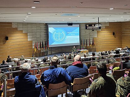 Bei der Personalversammlung erhielten die Teilnehmer umfangreiche Informationen. Foto: DBwV. Foto: DBwV