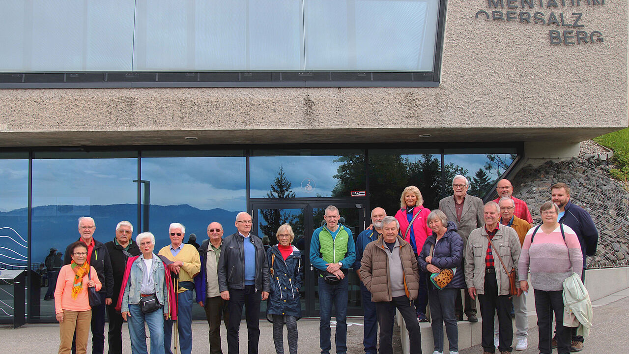 Für die Mitglieder der KERH Berchtesgadener Land war der Besuch im Dokumentationszentrum Obersalzberg erneut ein eindrucksvolles Erlebnis. Foto: Klaus Schwarzenberger 