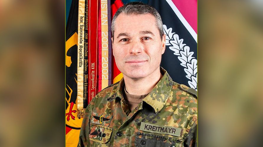 Bisher ohne Fehl und Tadel, doch nun könnte Brigadegeneral Markus Kreitmayr ein gerichtliches Disziplinarverfahren drohen. Foto: Bundeswehr
