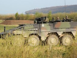 Beim GTK Boxer hat sich die Einsatzbereitschaft laut neuem Bericht verbessert. Problematisch bleiben ältere Waffensysteme wie die "Tornado"-Kampfjets oder Transporthubschrauber vom Typ CH-53. Foto: Bundeswehr/Michael Mandt
