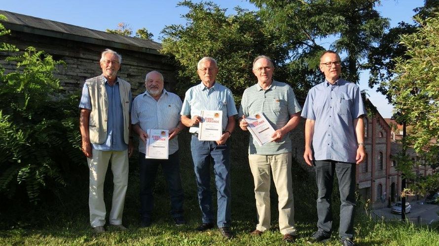 Peter Wiedl, Kurt Becher, Werner Müsel, Roland Rauh und Leonard Seitz (v.l.n.r.). Foto: Jürgen Sedlag