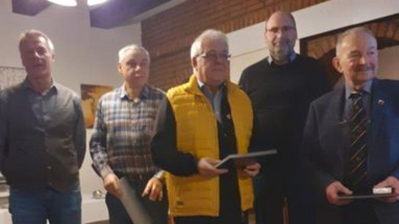 Das Treffen bot den Rahmen für die Ehrung treuer Mitglieder. Foto: LV Nord
