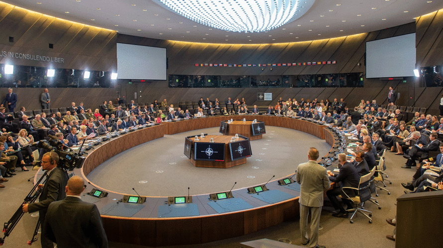 Beim Treffen in Brüssel vereinbarten die Nato-Verteidigungsminister ambitionierte und kostspielige Projekte. Das setzt Deutschland unter Druck: Schon jetzt ist eine der größten Wirtschaftsnationen der Welt nicht in der Lage, ihren Nato-Hausaufgaben nachzukommen. Foto: Nato