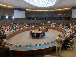 Beim Treffen in Brüssel vereinbarten die Nato-Verteidigungsminister ambitionierte und kostspielige Projekte. Das setzt Deutschland unter Druck: Schon jetzt ist eine der größten Wirtschaftsnationen der Welt nicht in der Lage, ihren Nato-Hausaufgaben nachzukommen. Foto: Nato