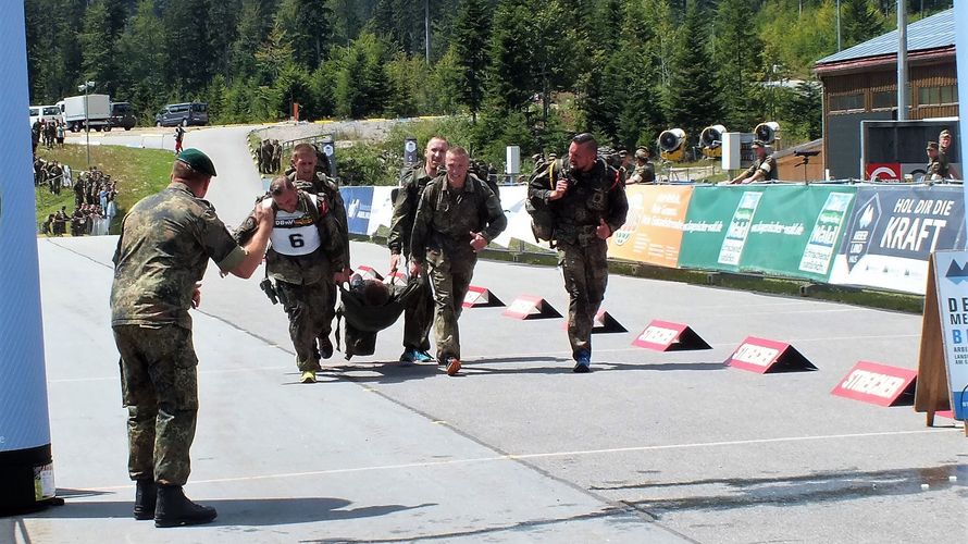 Zieleinlauf der „Militärpatrouille zu Fuß“ Foto: DBwV