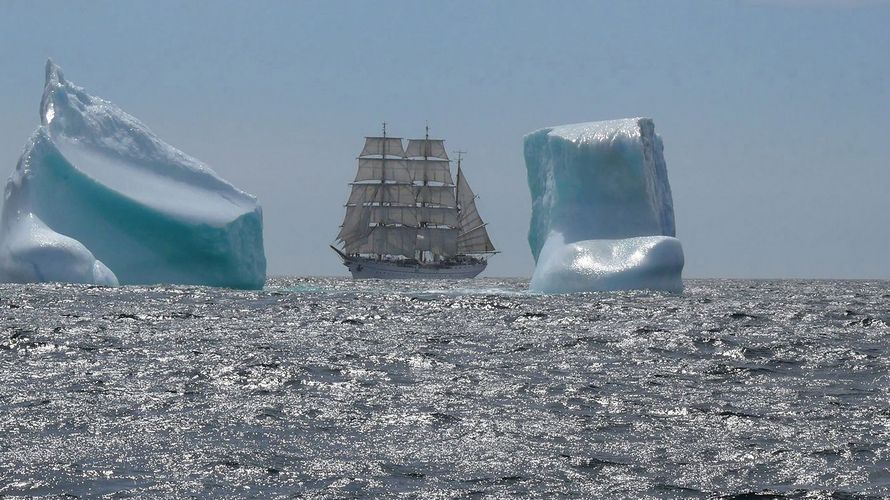 Ein Bild aus besseren Zeiten: Die „Gorch Fock" im August 2007 vor Neufundland. Bundeswehr/Gunnar Bednarzik