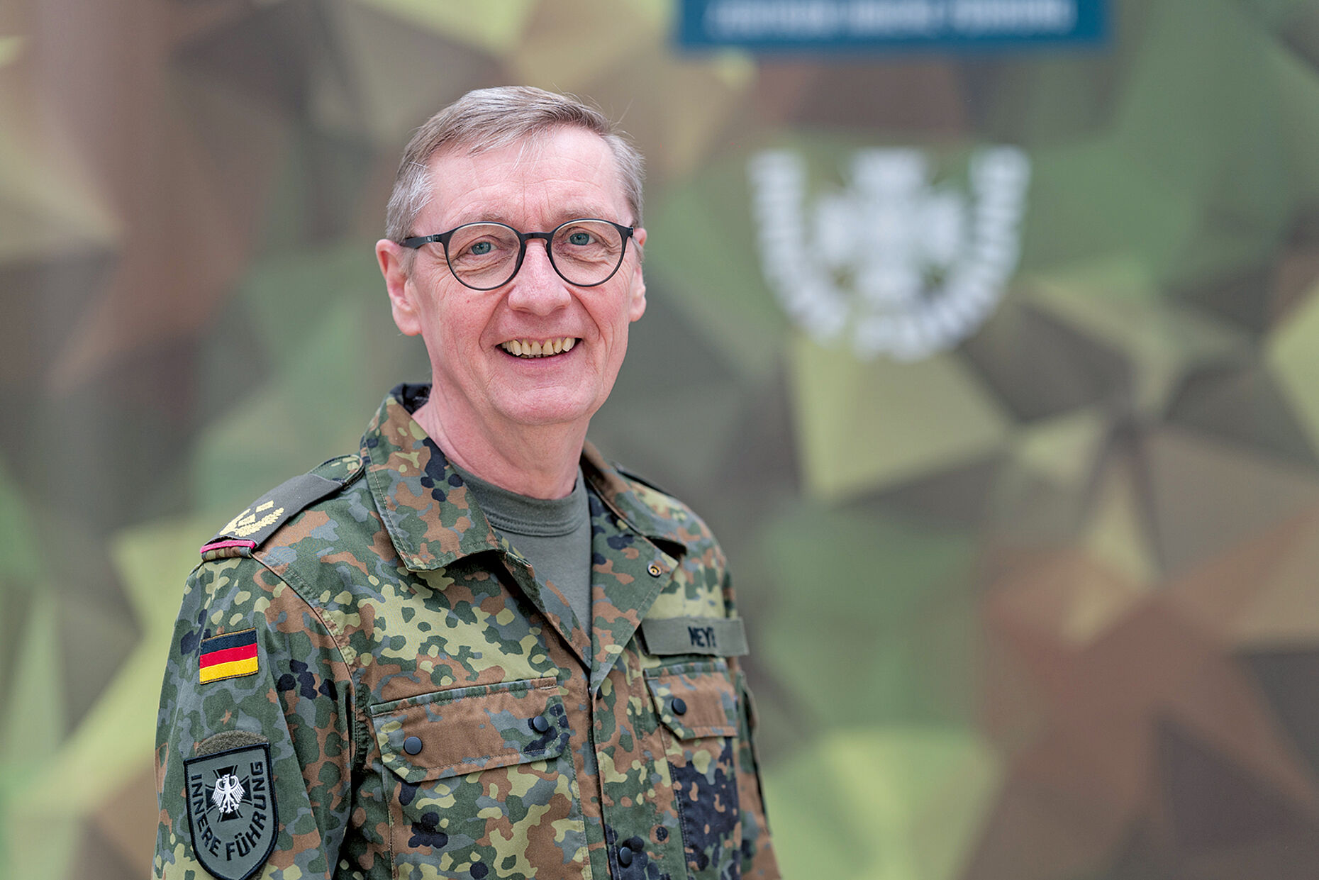 Seit Juni 2024 ist Generalmajor Ansgar Meyer Kommandeur des Zentrums für Innere Führung. Zuvor war er drei Jahre lang Kommandeur des Kommandos Spezialkräfte.