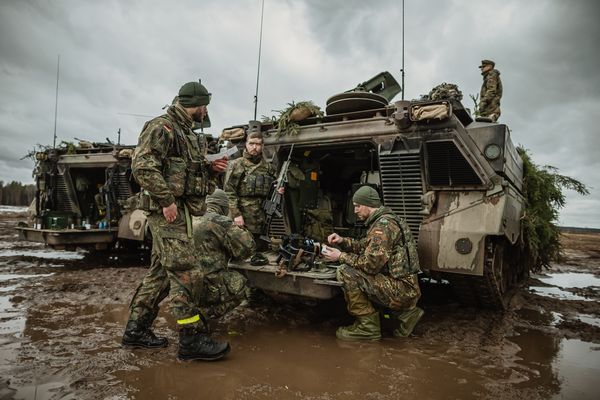 Soldaten vom Panzergrenadierbataillon 401 nehmen mit dem Schützenpanzer Marder an der Übung Griffin Lightning 2023 auf dem Truppenübungsplatz Litauen teil. Foto: Bundeswehr/Jana Neumann