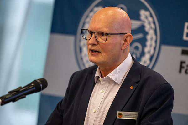 Da Klaus-Hermann Scharf zur kommenden Hauptversammlung im Dezember nicht erneut kandidiert, war es für ihn die letzte Tagung mit Zivilbeschäftigten als Fachbereichsvorsitzender. Foto: DBwV/Yann Bombeke