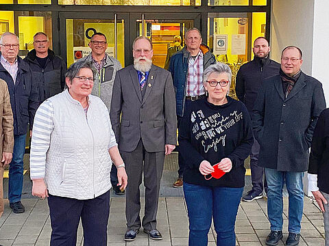 Mitglieder des neuen Vorstands der Kameradschaft ERH Ingolstadt mit Vorsitzendem Erwin Kothmayr (5.v.l.). Foto: KERH Ingolstadt