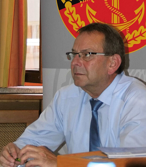 Bezirksvorsitzender Harald Lott führte durch die Tagung. Foto: DBwV