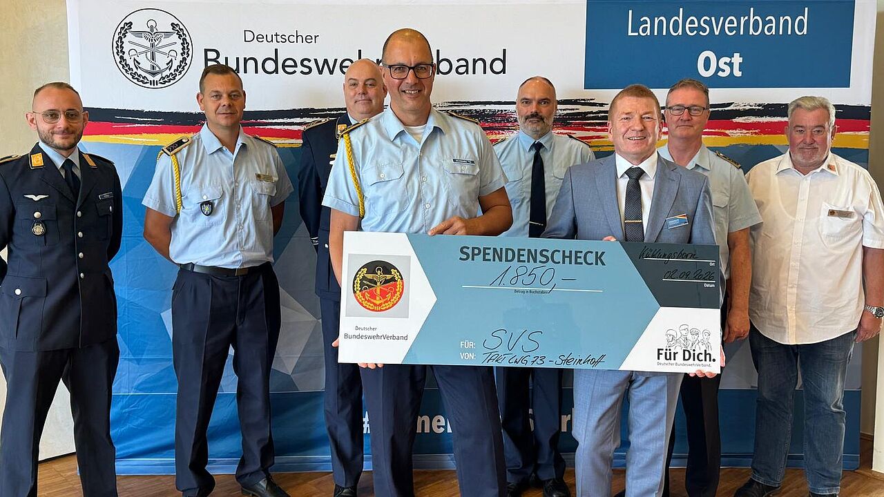 Die StOka in Kühlungsborn sammelte am Tag der Bundeswehr 1.850 Euro für die Soldaten- und Veteranen-Stiftung. Foto: DBwV