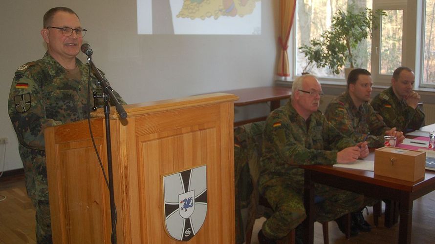 Andreas Brandes sprach zur Verbandspolitik. Foto: DBwV/LV Nord