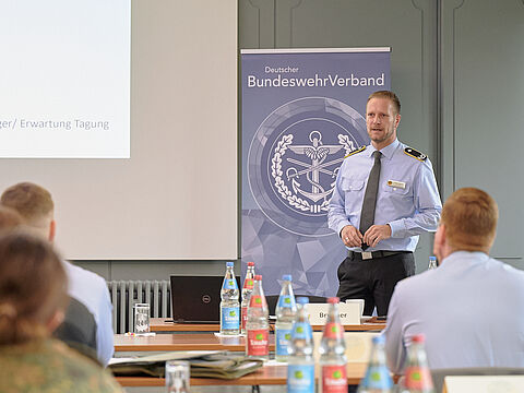 Mit der S1-Tagung des Landesverbands bot Major Daniel Brunner eine Plattform für den Informations- und Erfahrungsaustausch für die Personalbearbeiter. Foto: DBwV/IK