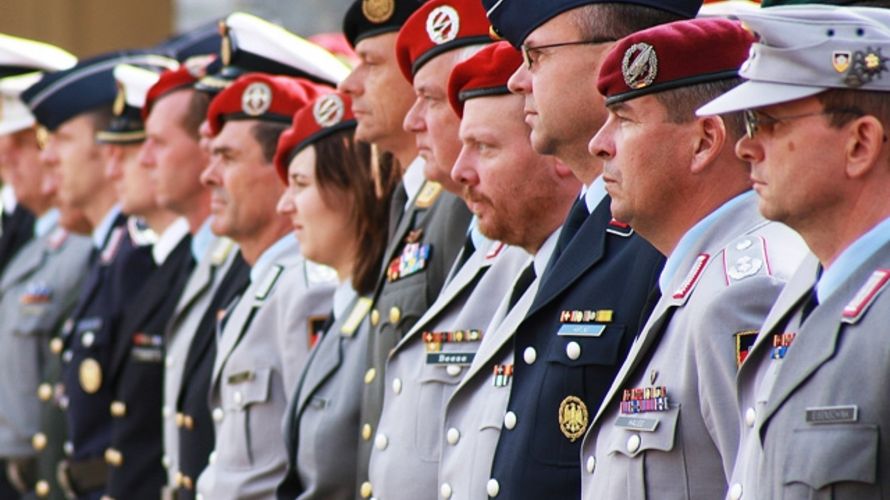 Individuelle Betrachtung der Zurruhesetzung. Foto. Bundeswehr/Richter