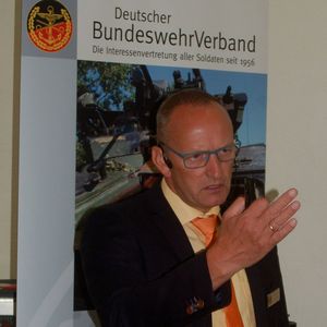 Uwe Schenkel ist Vorsitzender der Ehemaligen, Reservisten und Hinterbliebenen im Landesverband Nord