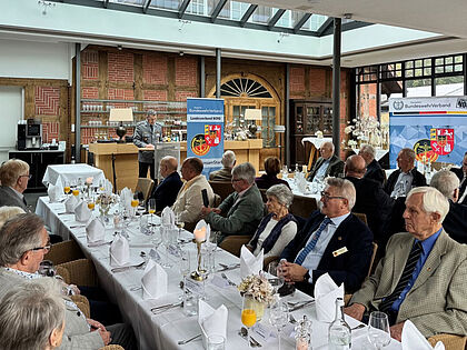 Die zu Ehrenden kamen aus dem Norden und Westen Niedersachsens sowie aus Bremen. Foto: LV Nord