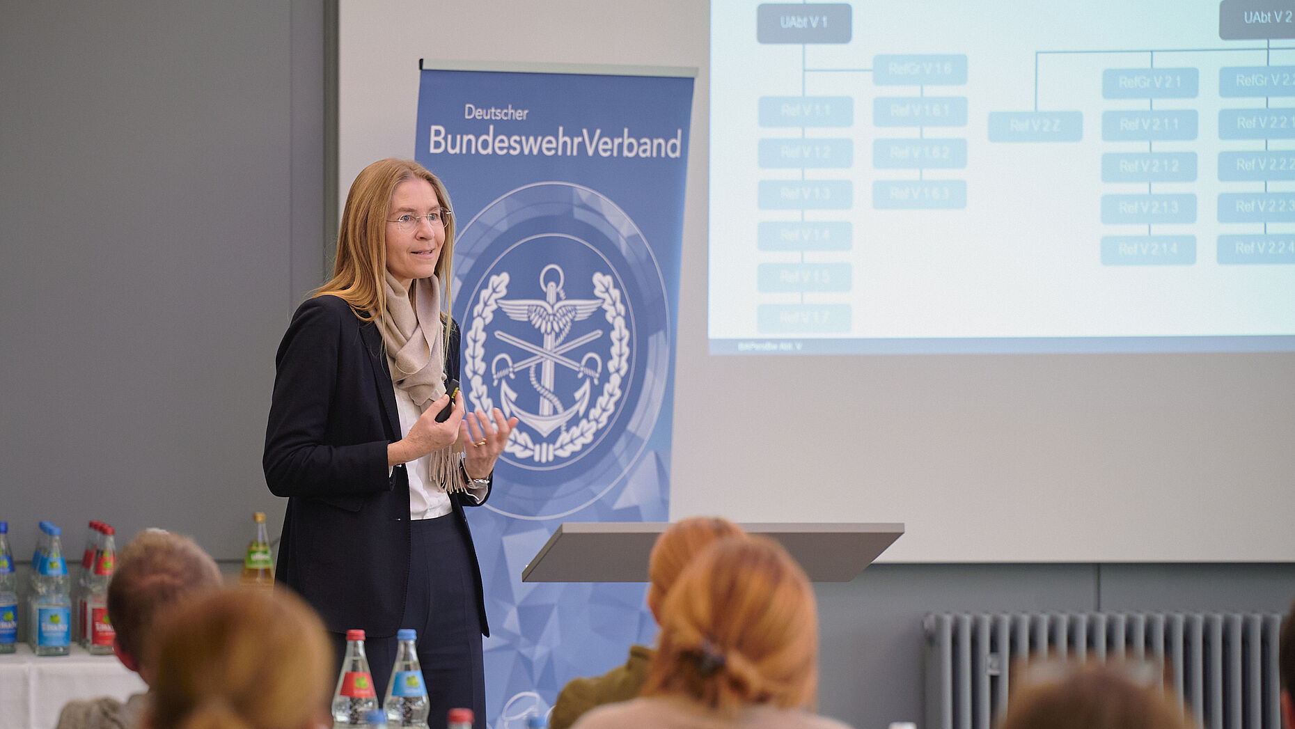 Leitende Regierungsdirektorin Petra Schittenhelm stellte die Arbeit des BAPersBw vor. Foto: DBwV/IK