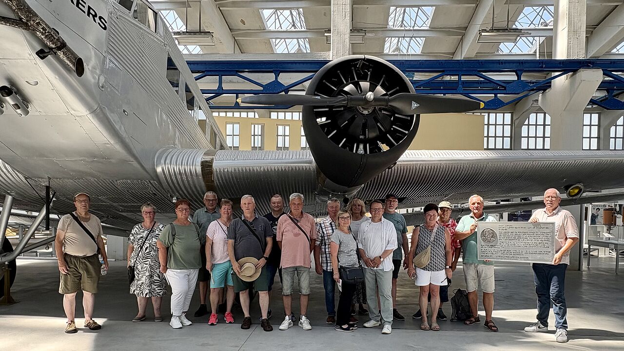 Einen interessanten Einblick in das Leben und Wirken von Hugo Junkers erhielten die Teilnehmer der KERH Burg am Museumsbesuch in Dessau. Foto: Thomas Hädicke