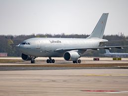 Der MedEvac in Köln/Wahn, die "fliegende Intensivstation" der Bundeswehr, ist in erhöhte "Stand-By"-Bereitschaft versetzt worden. Foto: Bundeswehr/Kevin Schrief