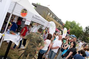 Natürlich zeigt auch der Deutsche BundeswehrVerband an allen Standorten Präsenz – wie hier 2015 in Leipzig