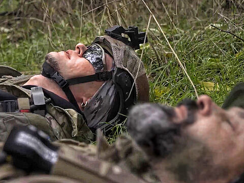 Der Autor spricht viel mit ukrainischen Soldaten. Einer sagt, dass er nicht sterben will: „Aber was für eine Wahl haben wir denn?“ Foto: Philipp Kohlhöfer