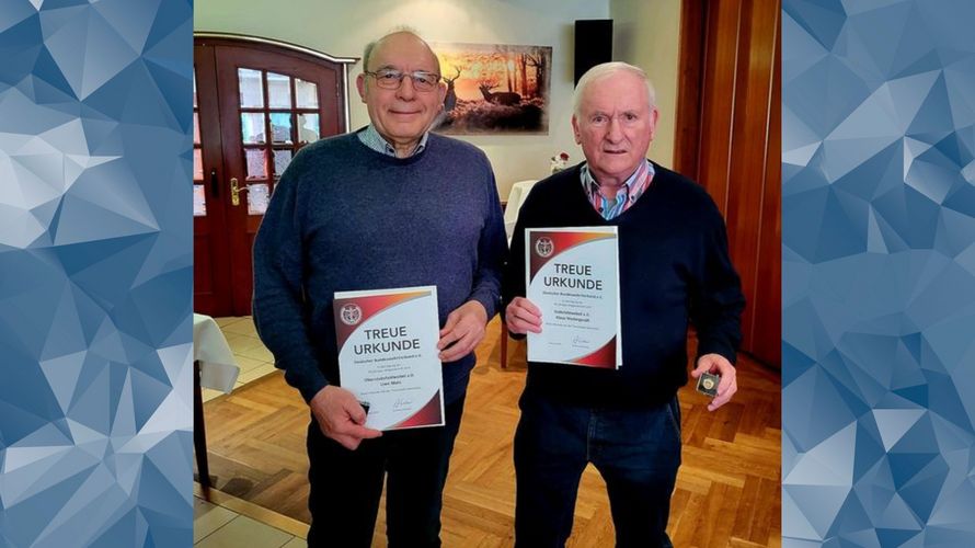 Die Geehrten Uwe Matz (links) und Klaus Niedergesäß. Foto: DBwV