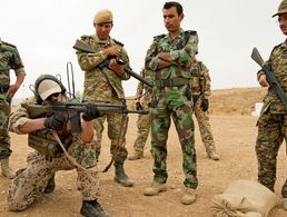 Seit 2014 beteiligt sich die Bundeswehr an der Ausbildungsmission im Irak. Die Nato hat jetzt beschlossen, den Einsatz deutlich auszuweiten. Foto: Bundeswehr/Sebastian Wilke