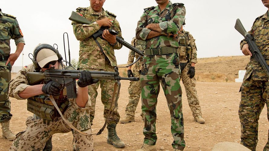 Seit 2014 beteiligt sich die Bundeswehr an der Ausbildungsmission im Irak. Die Nato hat jetzt beschlossen, den Einsatz deutlich auszuweiten. Foto: Bundeswehr/Sebastian Wilke