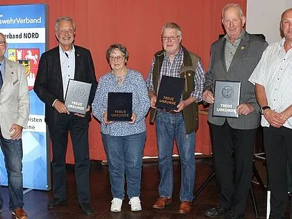 Andreas Richter, Michael Troegel, Elfia Wiek, Werner Finneisen, Gerhard Mencke und Stefan Keller. Foto: DBwV