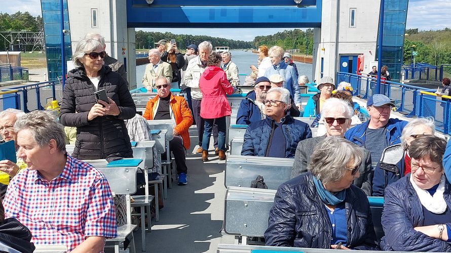 Viele interessante Eindrucke vom Schiffshebewerk in Niederfinow, konnten die Teilnehmer an der Tagesreise gewinnen. Foto: Bernd Intemann