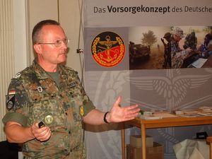 Oberleutnant Jörg Struckmeier erläuterte die Verbandspolitik