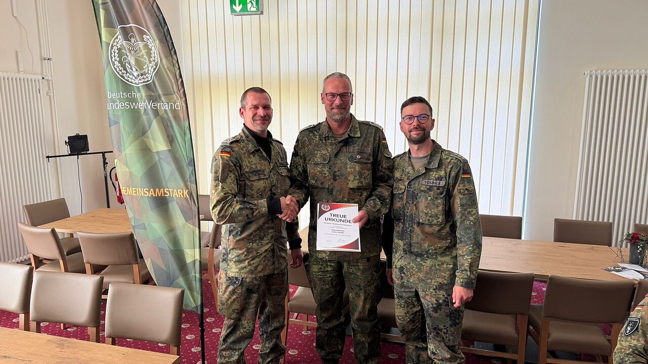 Nico Engel (von links), Stefan Schäfer und Lars Schunack. Foto: DBwV